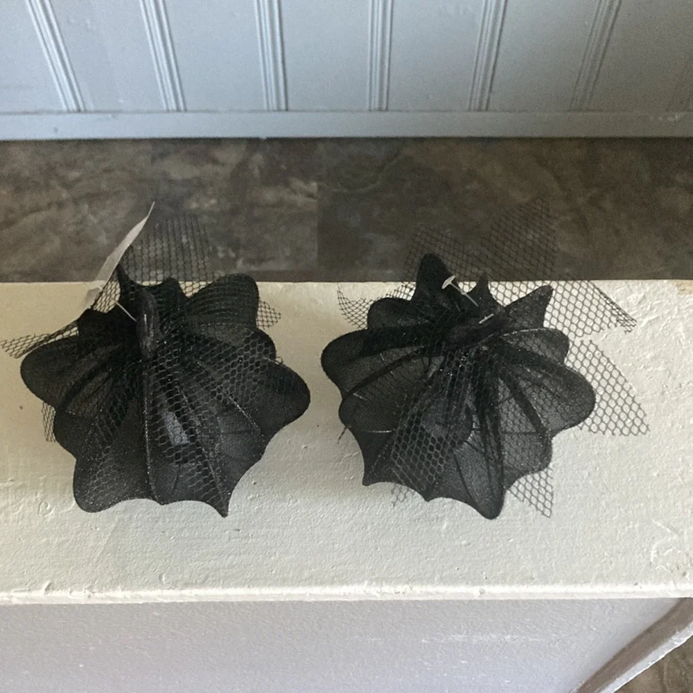 NWT- 2- Elegant Black Lace Covered Light Up LED Halloween Pumpkin Decorations